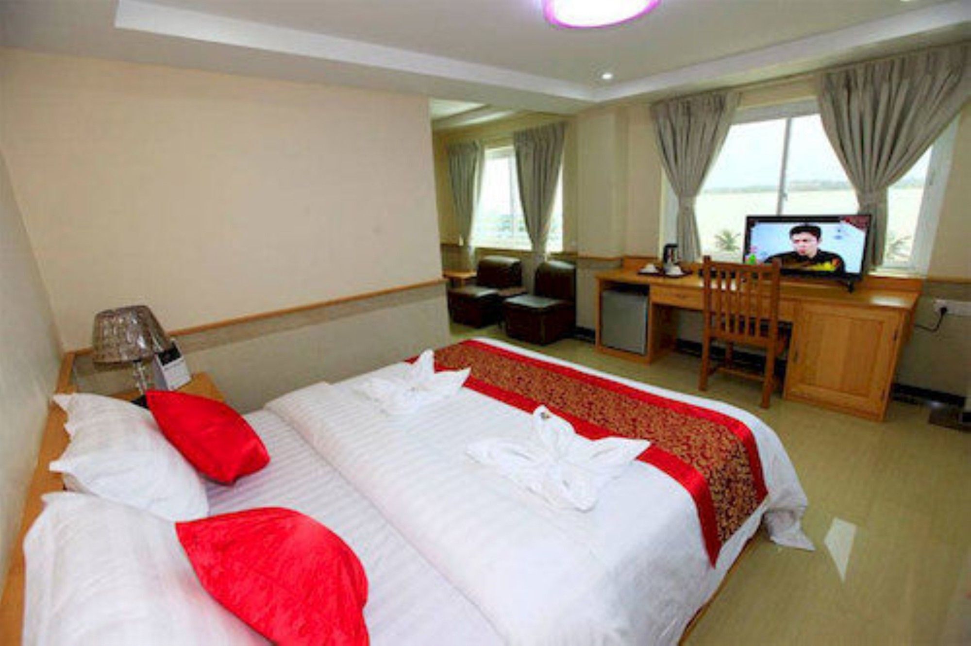Hotel Novel يانغون المظهر الخارجي الصورة